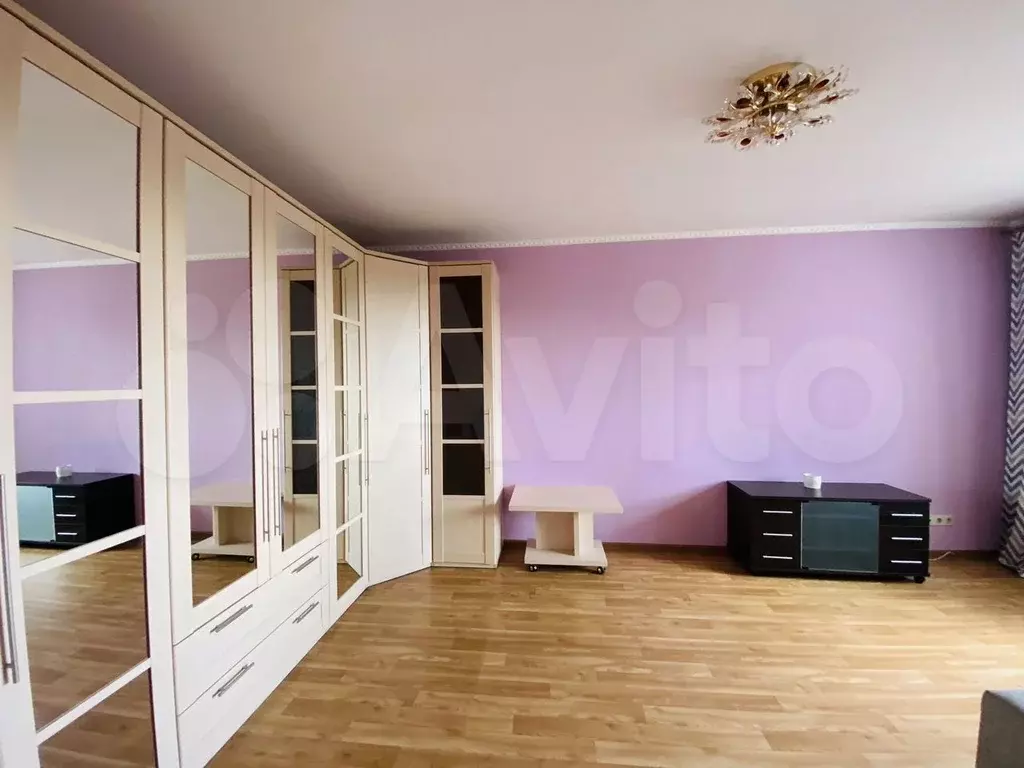 1-к. квартира, 38 м, 8/17 эт. - Фото 1