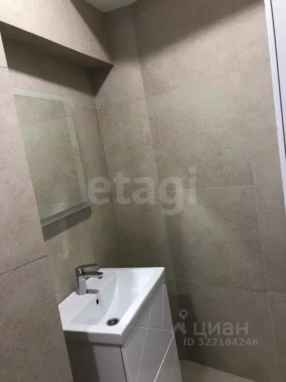 Офис в Кировская область, Киров ул. Альберта Лиханова, 32 (123 м) - Фото 1