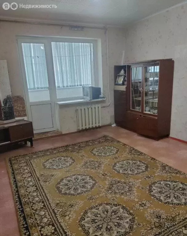 2-комнатная квартира: Каменск-Шахтинский, улица Ворошилова, 159Б (47.4 ... - Фото 0