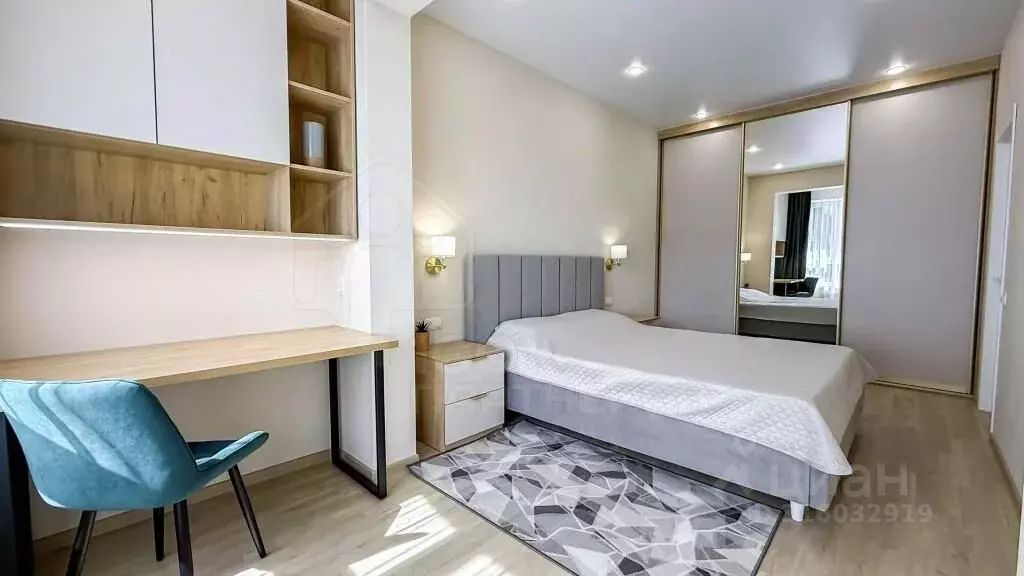2-к кв. Иркутская область, Иркутск Байкальская ул., 87 (41.8 м) - Фото 0