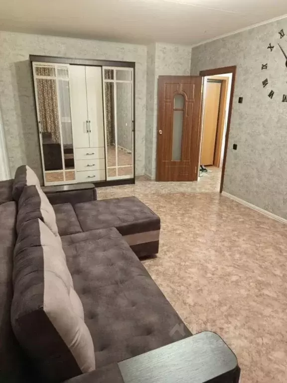 1-к кв. Татарстан, Нижнекамск просп. Строителей, 49 (38.0 м) - Фото 1