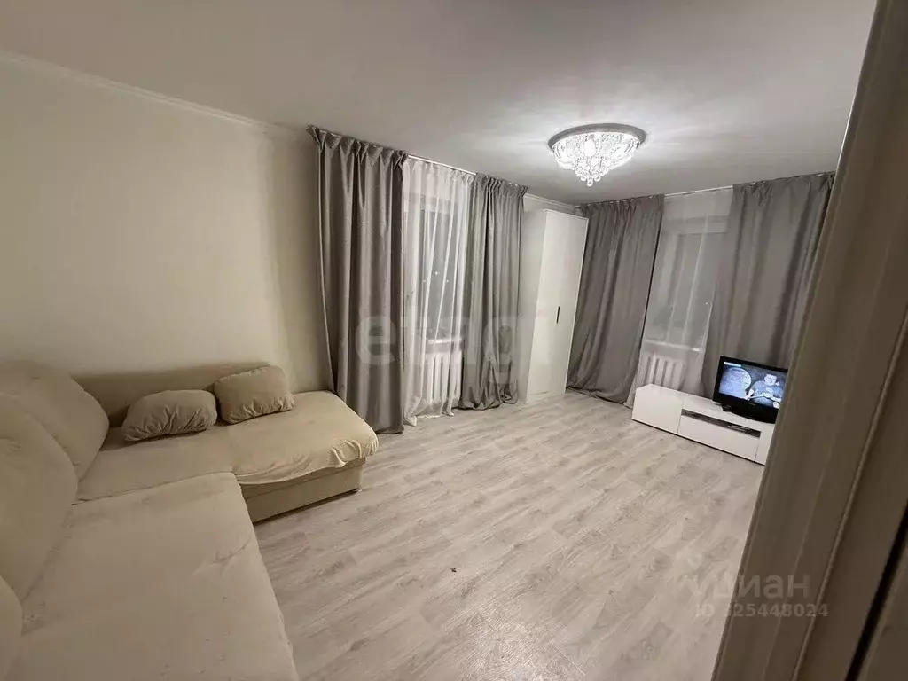 2-к кв. Тюменская область, Тюмень ул. Республики, 223 (52.0 м) - Фото 1