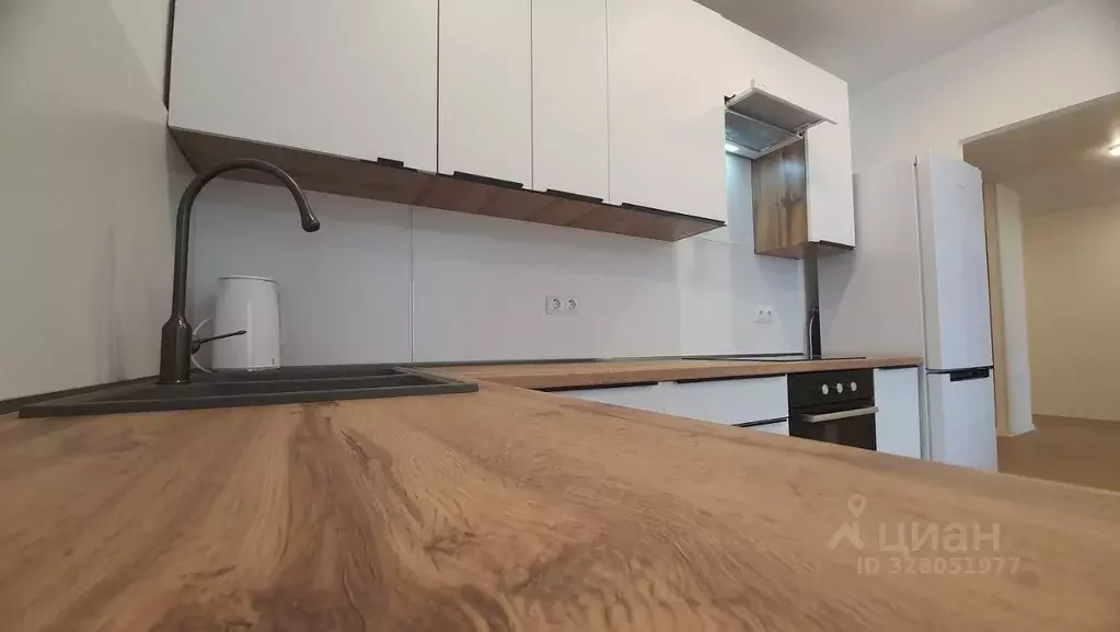 3-к кв. Москва Кольская ул., 8к1 (95.0 м) - Фото 2