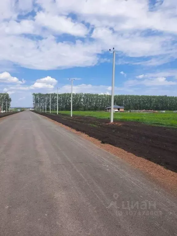 Участок в Башкортостан, Уфимский район, Дмитриевский сельсовет, д. ... - Фото 1