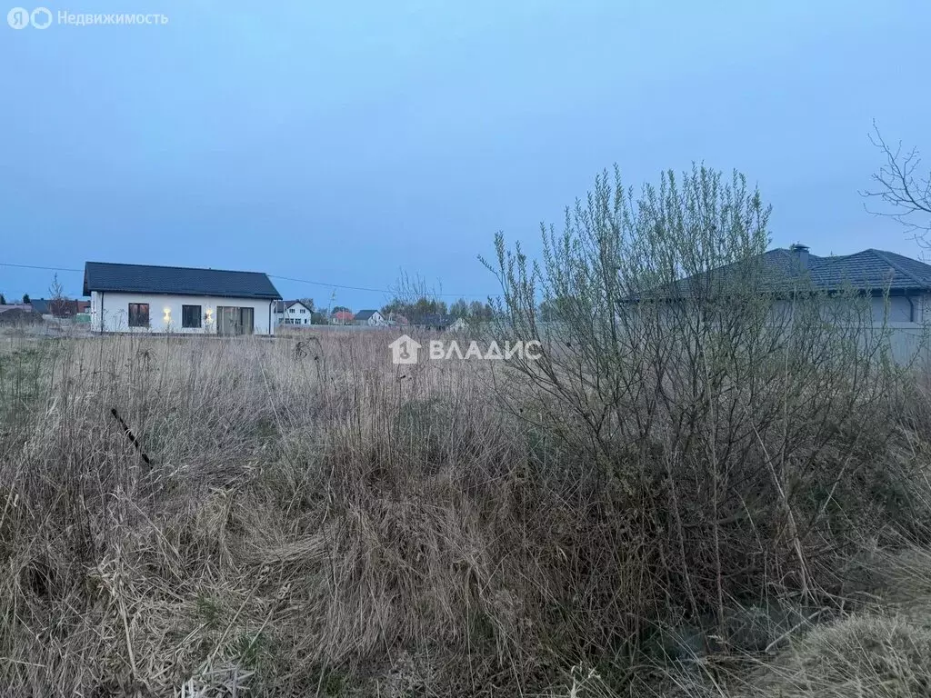 Участок в Светловский городской округ, посёлок Люблино, Школьный ... - Фото 1