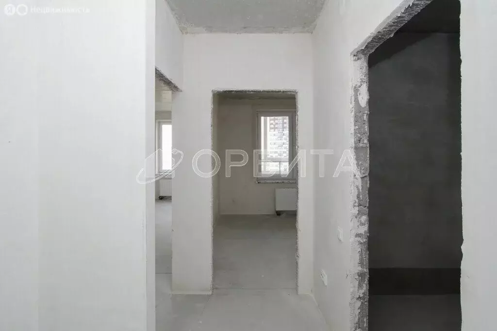 1-комнатная квартира: Тюмень, Краснооктябрьская улица, 6 (39.1 м) - Фото 2