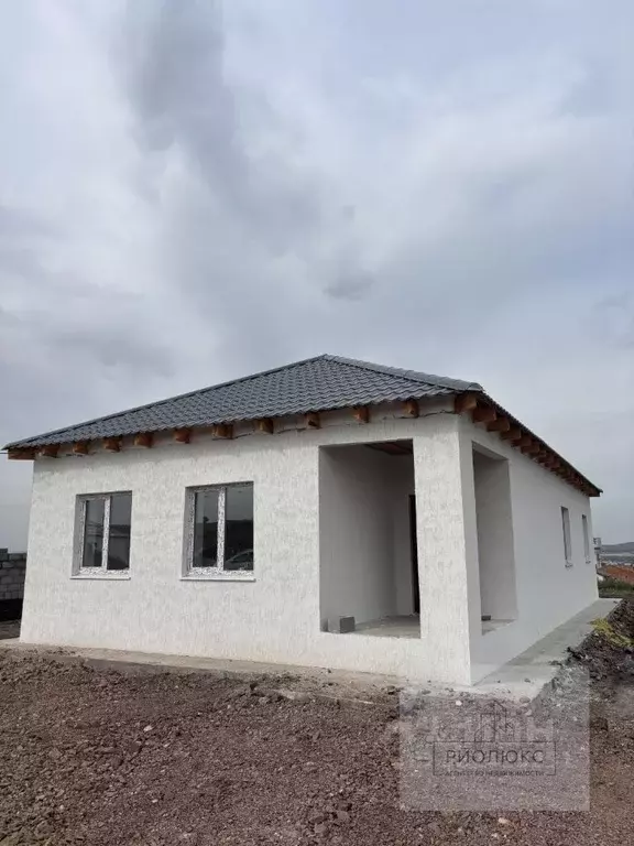 Дом в Челябинская область, с. Агаповка, Казачий мкр  (90 м) - Фото 2