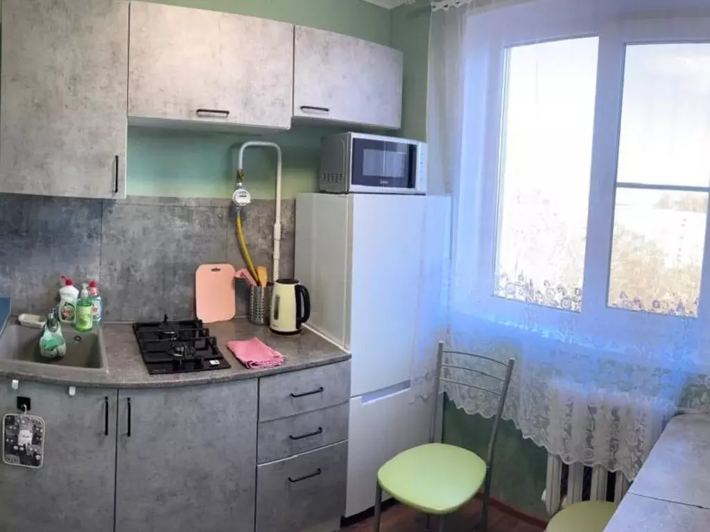 2-к кв. Ленинградская область, Выборг ул. Рубежная, 26 (44.0 м) - Фото 0