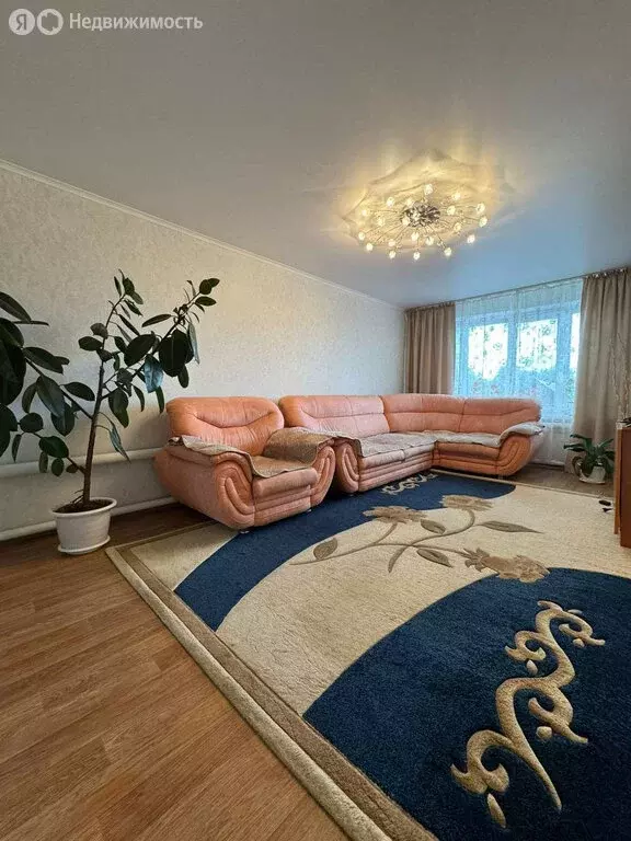 3-комнатная квартира: село Мелекес, Центральная улица, 10 (59.1 м) - Фото 1