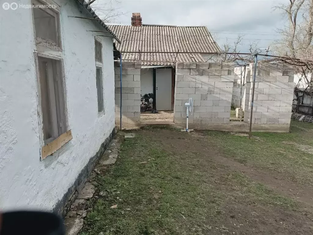 Дом в посёлок Крутоярский, Широкая улица (54 м) - Фото 1