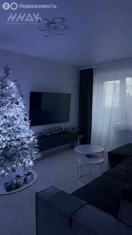 1-комнатная квартира: Бор, посёлок Октябрьский, улица Победы, 24к1 ... - Фото 1