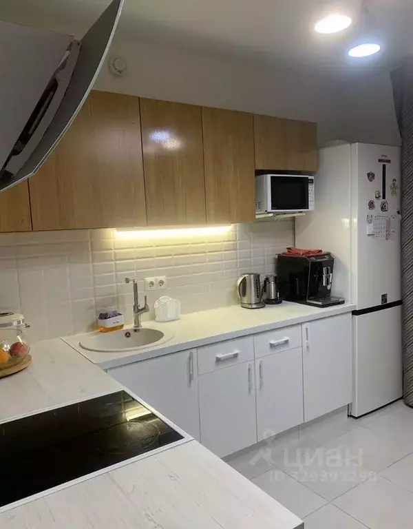 3-к кв. Москва Ясеневая ул., 12к7 (77.8 м) - Фото 1
