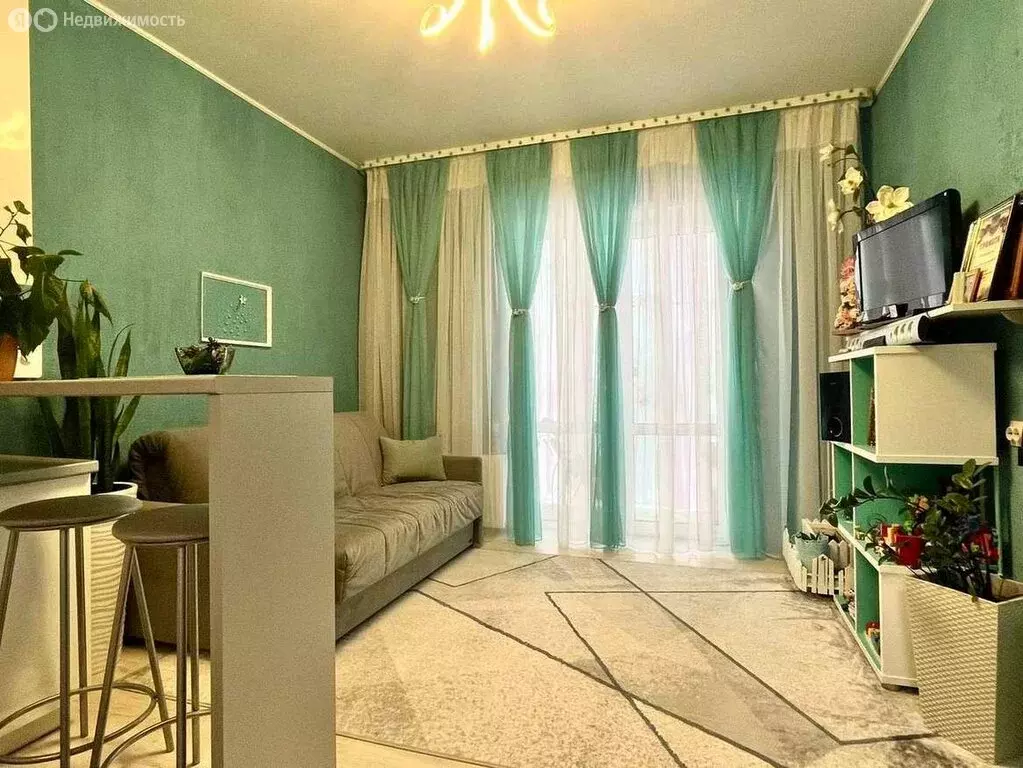 1-комнатная квартира: Великий Новгород, Колмовская набережная, 71 ... - Фото 1