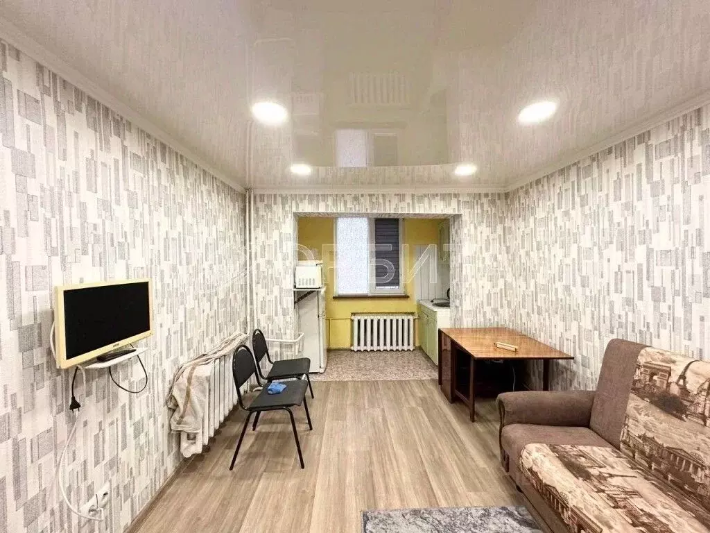 Студия Тюменская область, Тюмень ул. Республики, 237 (18.0 м) - Фото 1
