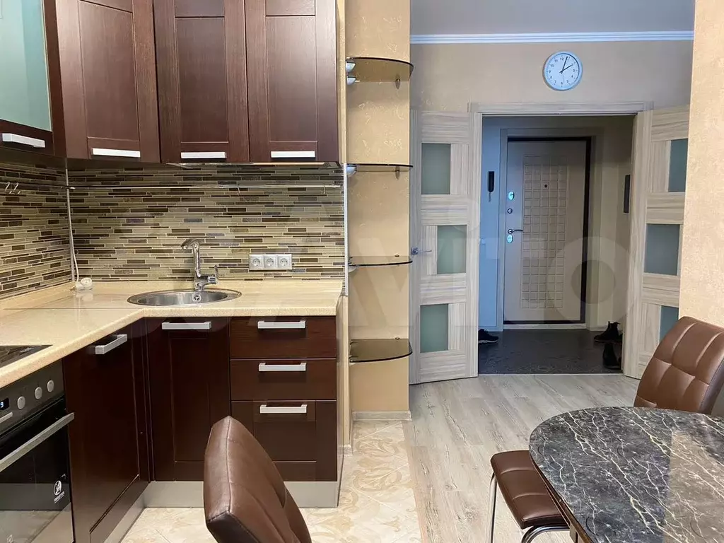 1-к. квартира, 40 м, 9/23 эт. - Фото 1