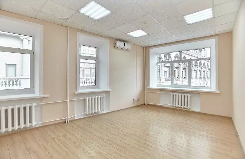 Офис в Москва Котельническая наб., 25С1 (401 м) - Фото 1