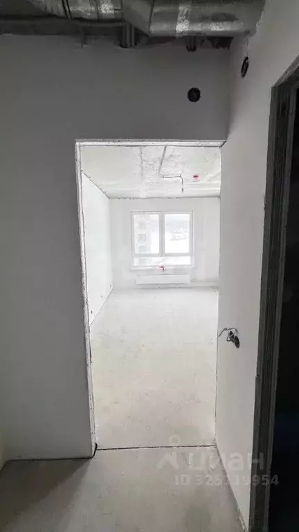 Студия Сахалинская область, Южно-Сахалинск ул. Имени Владимира ... - Фото 1