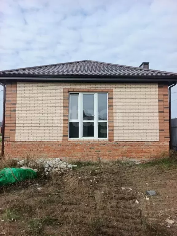 Дом в Ростовская область, Азовский район, Кагальницкое с/пос, с. ... - Фото 0