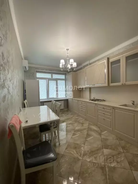 1-к кв. Кабардино-Балкария, Нальчик ул. Шарданова, 50 (40.0 м) - Фото 0