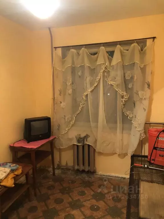 Комната Смоленская область, Смоленск ул. Попова, 28 - Фото 1