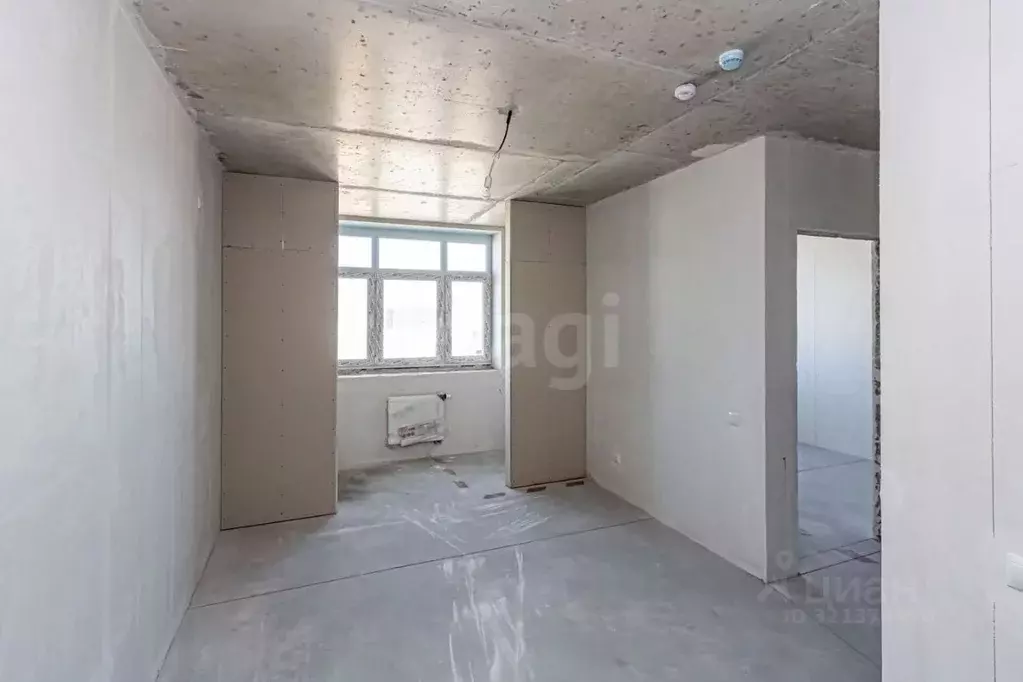 1-к кв. Тюменская область, Тюмень ул. Первооткрывателей, 14 (39.8 м) - Фото 1