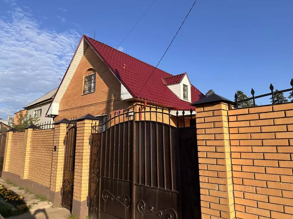 Коттедж в Бурятия, Улан-Удэ Тепловик мкр, ул. Тепловая (230 м) - Фото 1