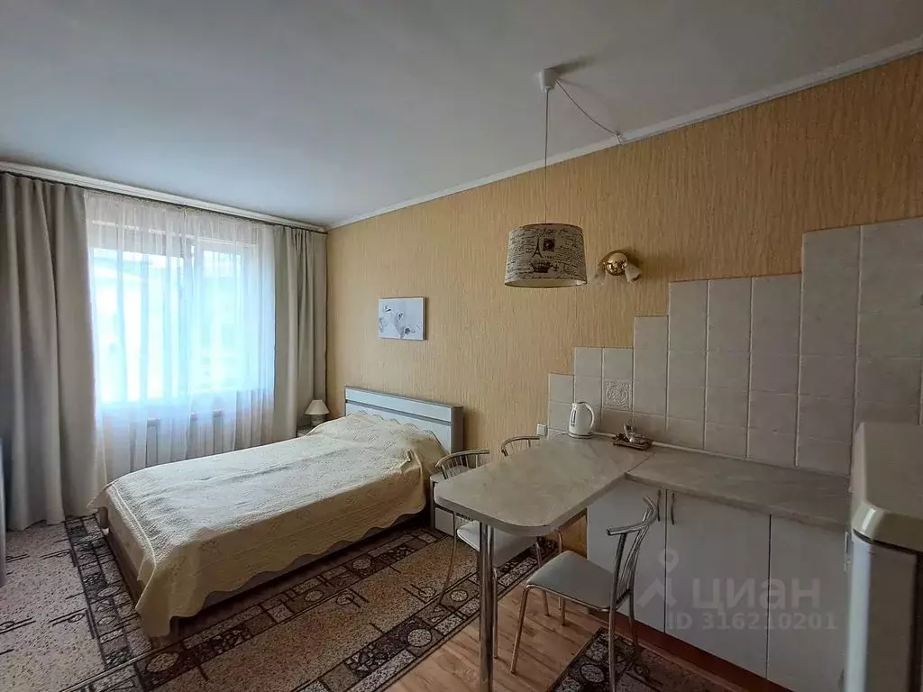 Студия Крым, Ялта ул. Садовая, 44 (25.0 м) - Фото 0