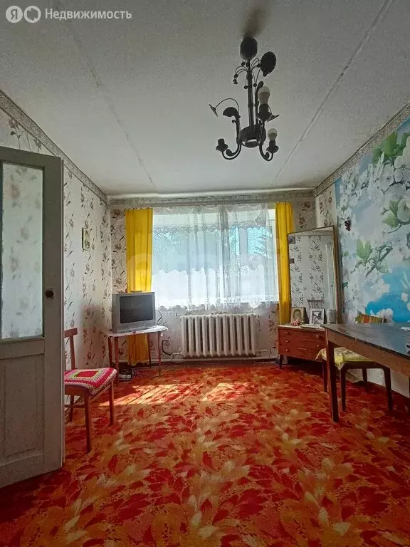 3-комнатная квартира: Заводоуковск, Дорожная улица, 6 (50.3 м) - Фото 2