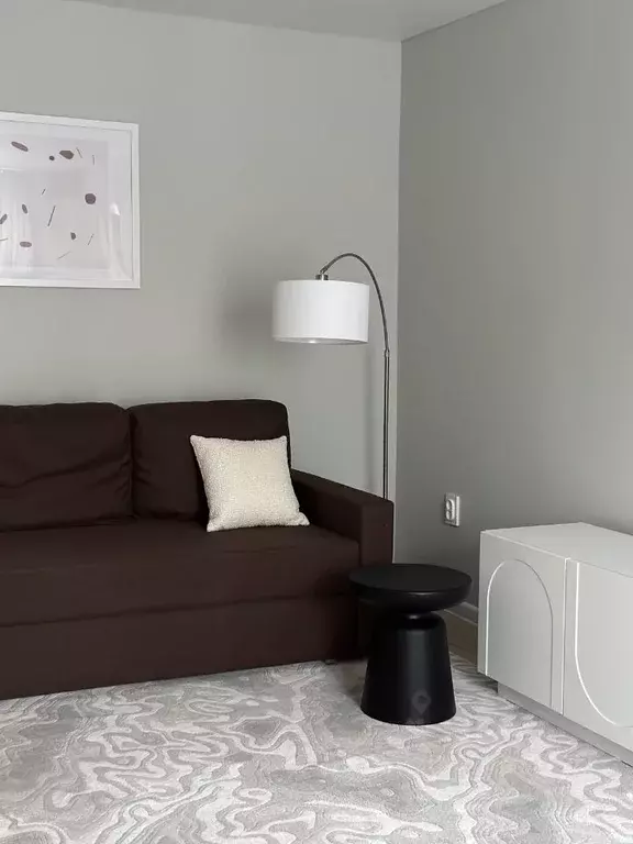 2-к кв. Тюменская область, Тюмень ул. 50 лет Октября, 55 (44.9 м) - Фото 1