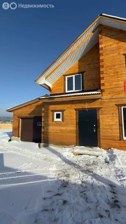 Дом в село Максимовщина, Изумрудная улица, 9 (240 м) - Фото 1