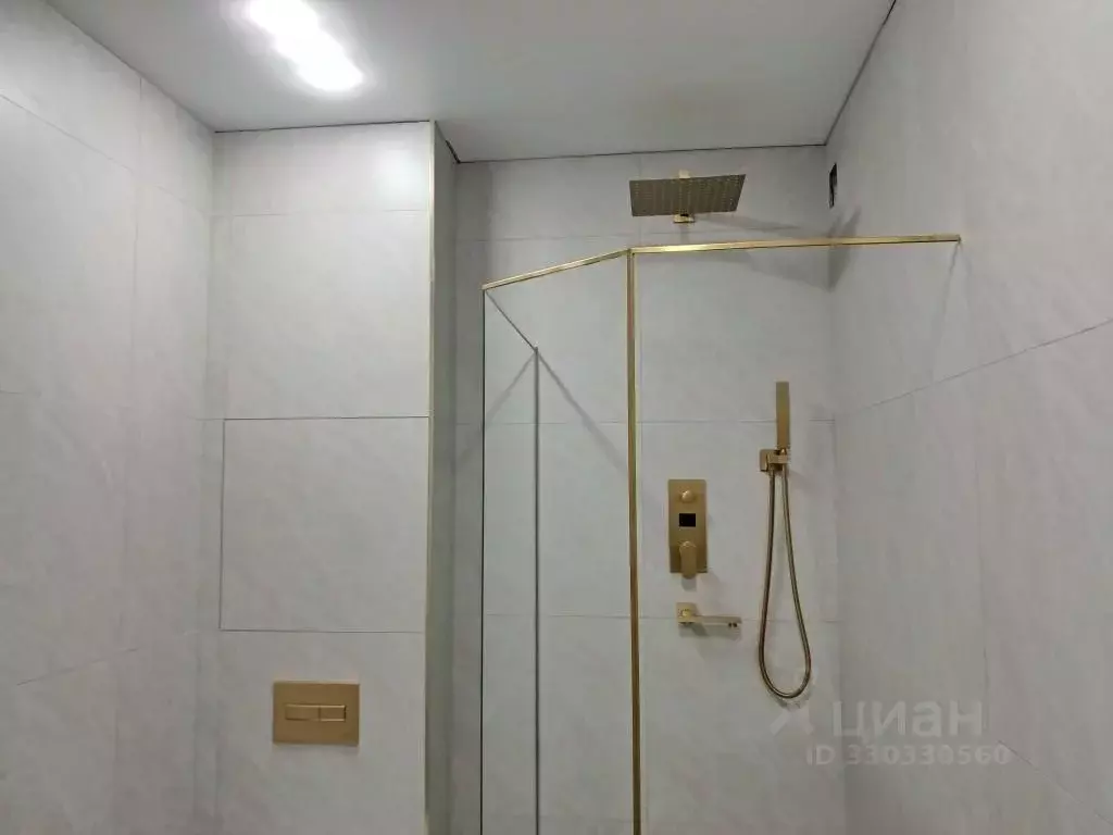 2-к кв. Хакасия, Абакан ул. Генерала Тихонова, 12к3 (53.4 м) - Фото 1