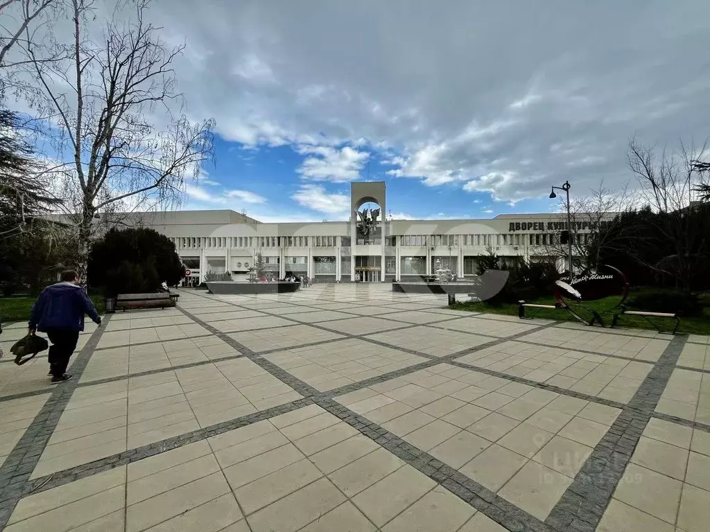 2-к кв. Крым, Симферополь ул. Троллейбусная, 7 (45.0 м) - Фото 1