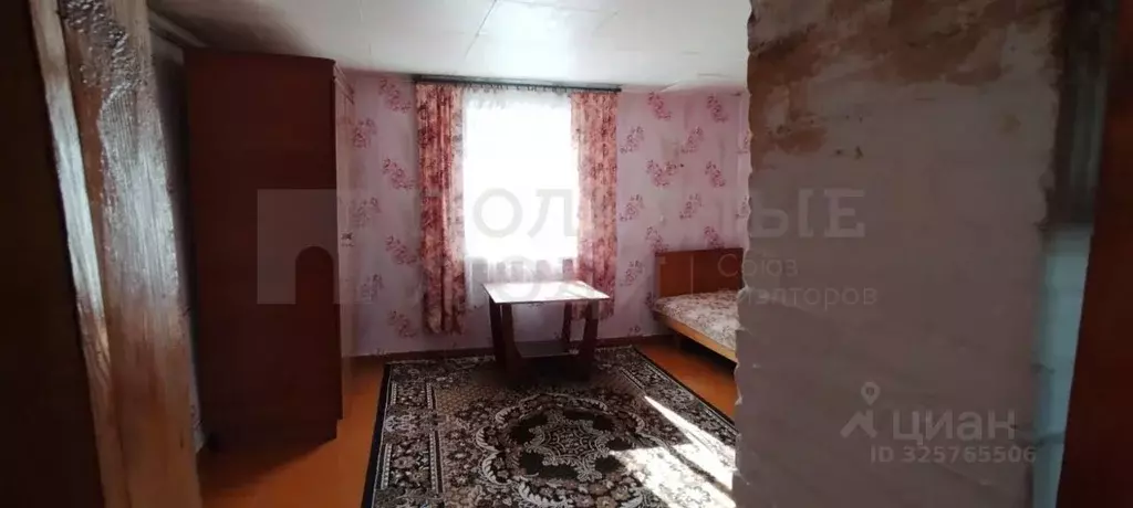 Дом в Новгородская область, Любытинское с/пос, с. Зарубино ул. 1 Мая, ... - Фото 1