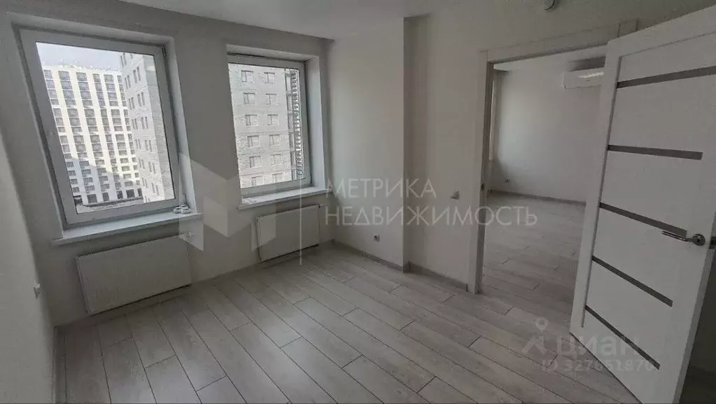 1-к кв. Тюменская область, Тюмень Интернациональная ул., 199к9 (35.7 ... - Фото 1