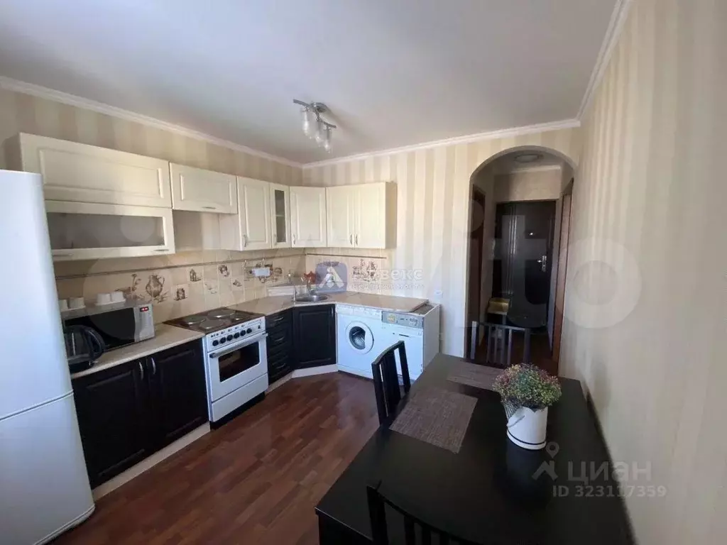 1-к кв. Тюменская область, Тюмень Олимпийская ул., 8 (34.7 м) - Фото 2