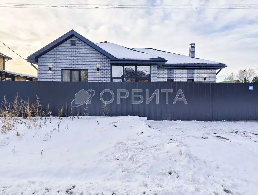 Дом в Тюменская область, Тюменский район, с. Ембаево ул. Тимура ... - Фото 0