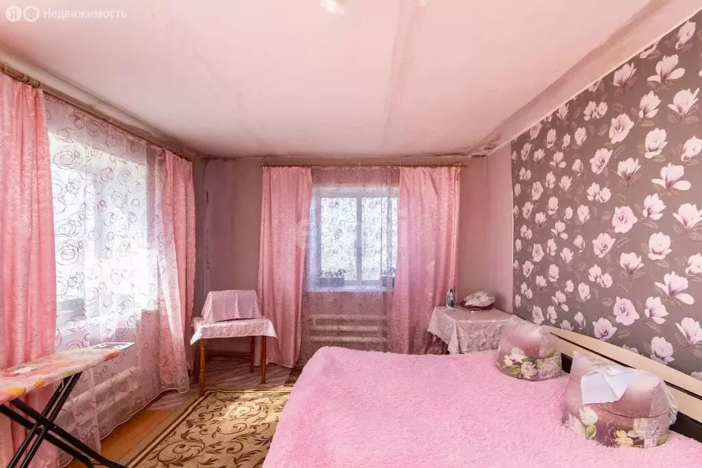 3-комнатная квартира: посёлок городского типа Голышманово, улица ... - Фото 2