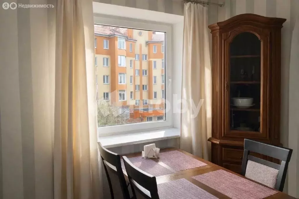 2-комнатная квартира: Калининград, улица Литовский Вал, 41 (52 м) - Фото 0