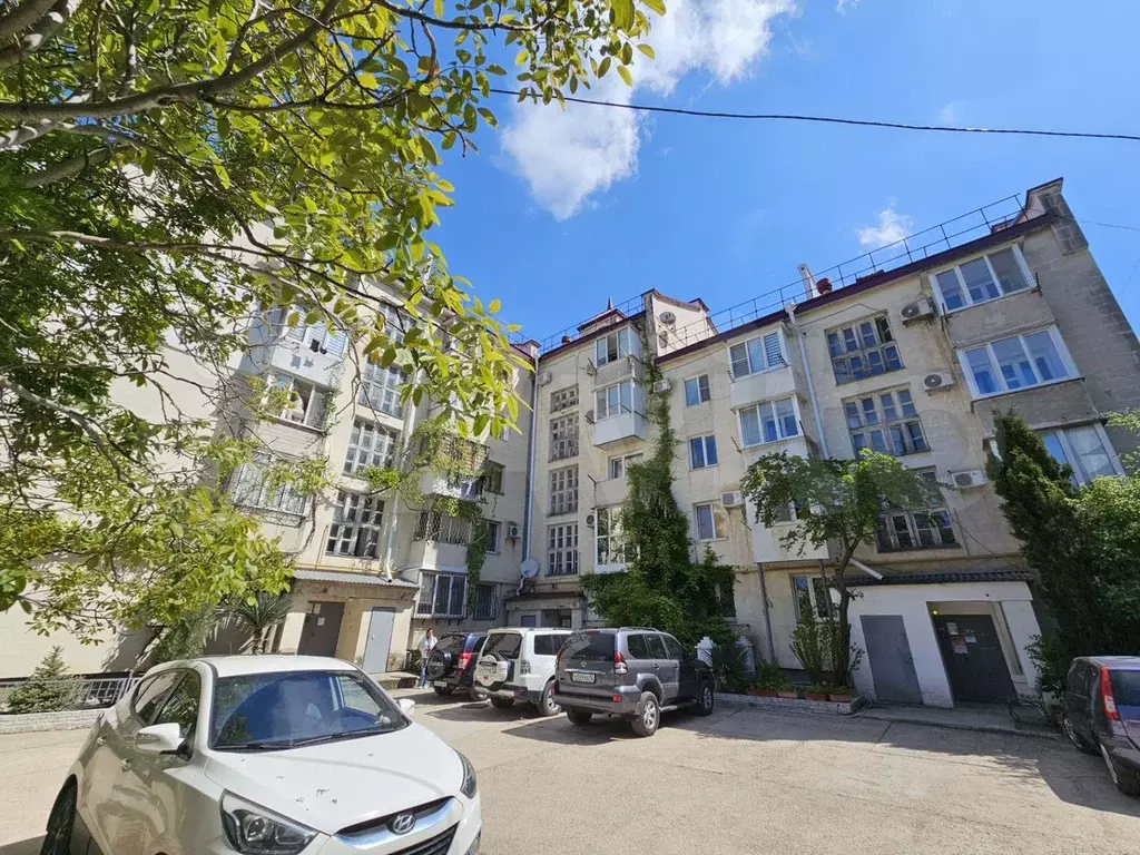 3-к. квартира, 80 м, 4/5 эт. - Фото 1
