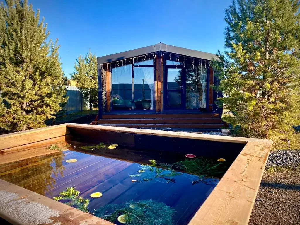 Дом в Свердловская область, Белоярский муниципальный округ, Изумрудный ... - Фото 1