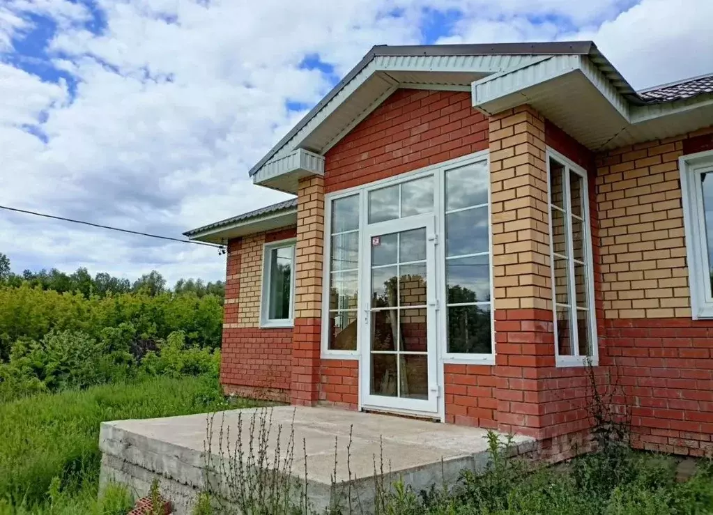 Дом в Башкортостан, Уфимский район, с. Жуково Центральная ул., 14А (80 ... - Фото 1