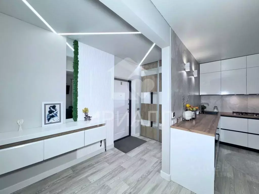 2-к кв. Курская область, Железногорск ул. Мира, 63к2 (65.2 м) - Фото 1