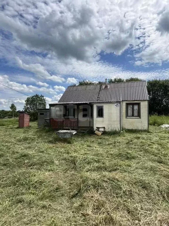 Дом в Калужская область, Перемышльский муниципальный округ, Сильково ... - Фото 1