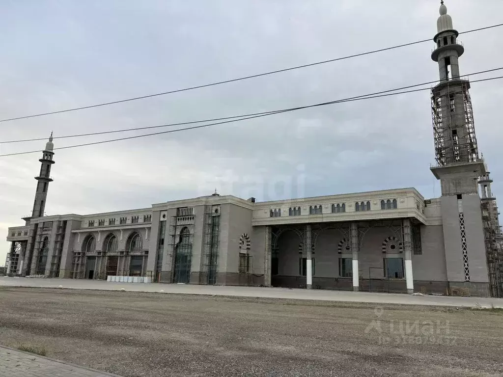 3-к кв. Дагестан, Махачкала ул. Маковая, 2к3 (92.0 м) - Фото 0