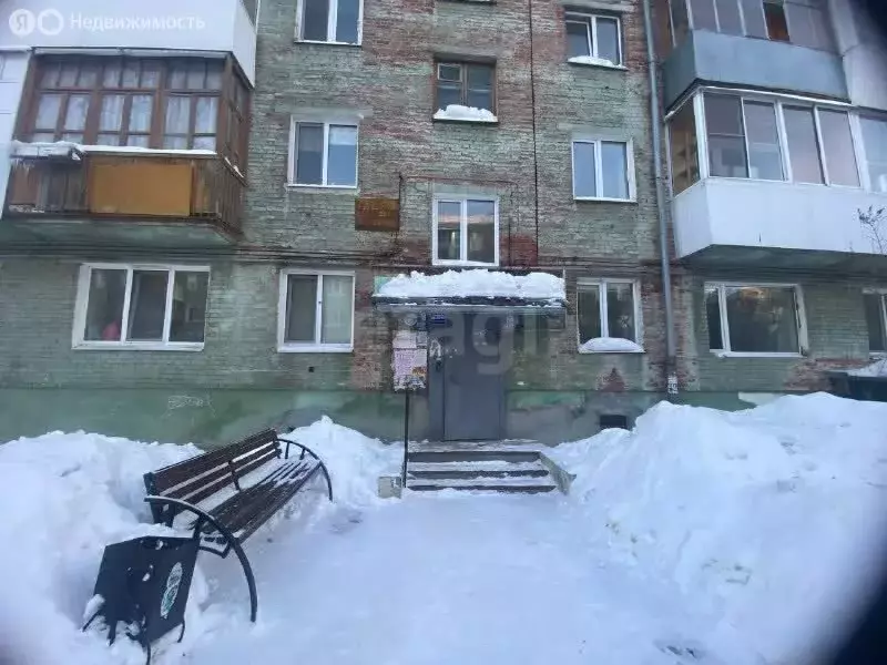 2-комнатная квартира: Верхняя Салда, улица Карла Либкнехта, 9 (44.3 м) - Фото 1