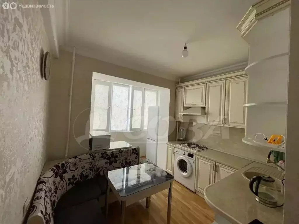 1-комнатная квартира: Махачкала, проспект Али-Гаджи Акушинского, 90 ... - Фото 1