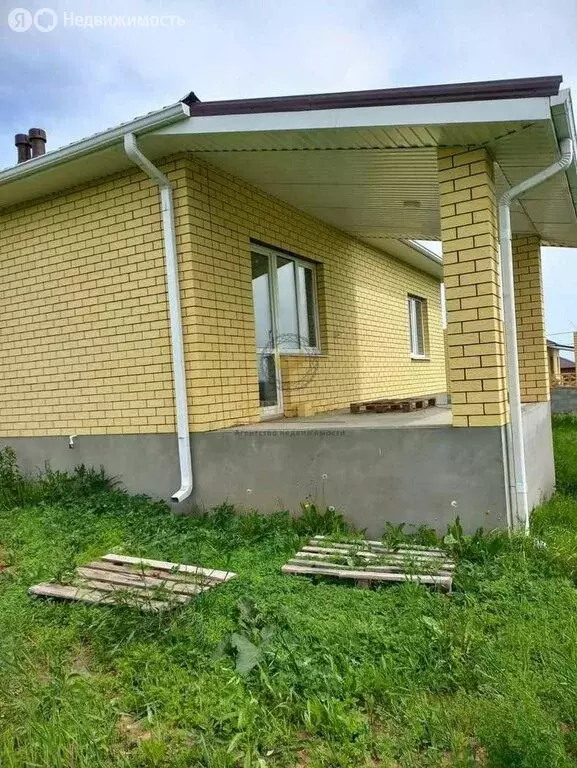 Дом в село Пушкарное, Полковая улица (100 м) - Фото 0