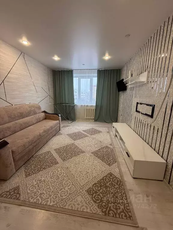 2-к кв. Татарстан, Набережные Челны пос. ЗЯБ, ул. Хади Такташа, 14А ... - Фото 1