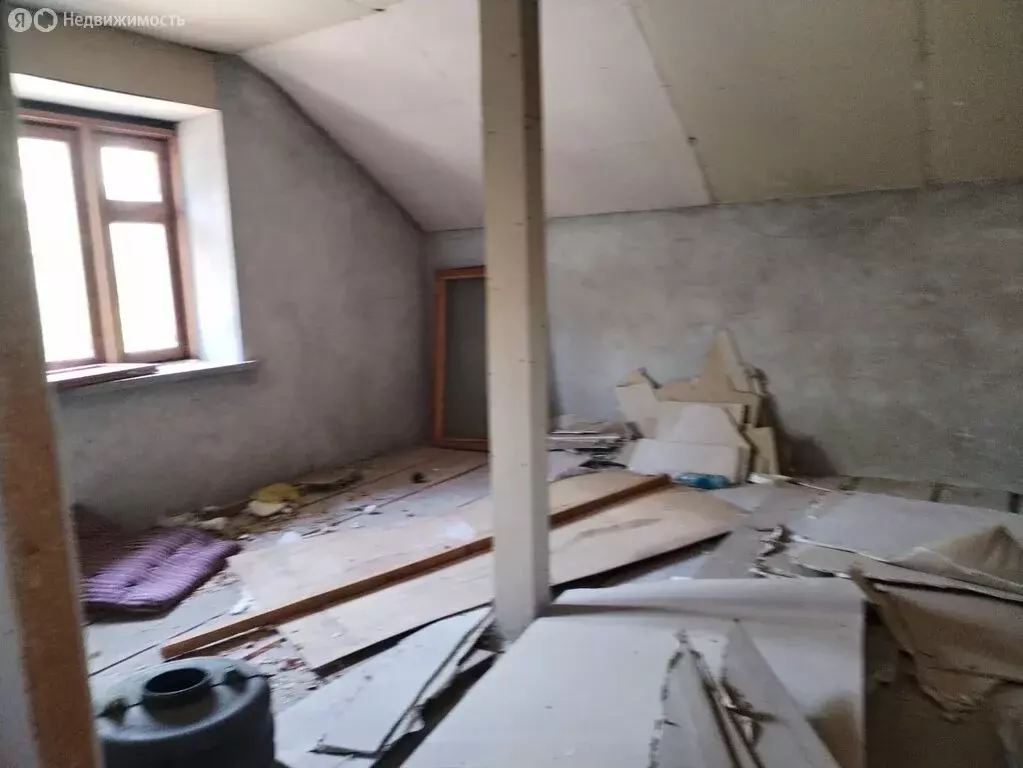 Дом в Искитимский район, Мичуринский сельсовет, деревня Бердь (220 м) - Фото 1