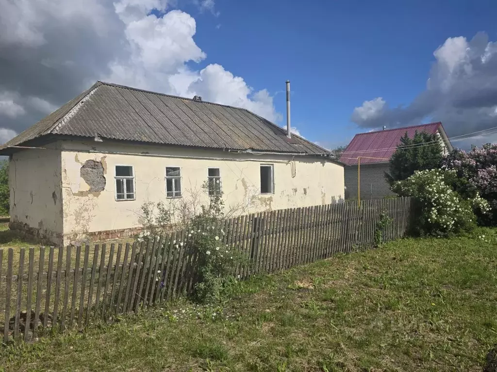 Дом в Рязанская область, Захаровский муниципальный округ, с. Колесня ... - Фото 1